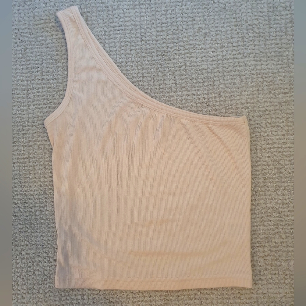 One shoulder Top